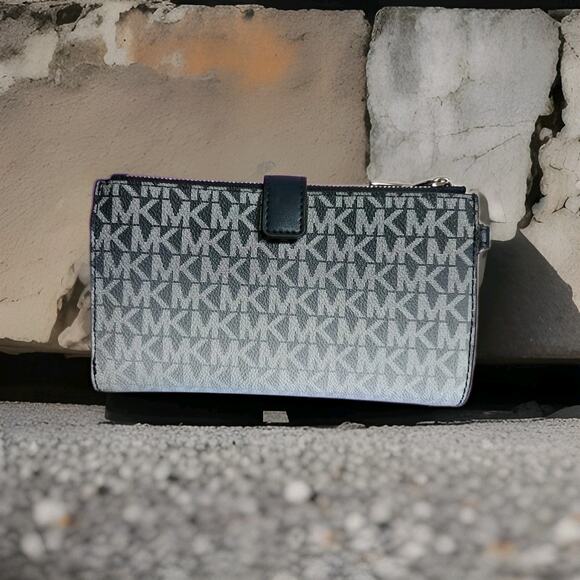 Michael Kors Handbag Jet Set Travel Zip Wallet Ombré Navy Mk Handbag - Picture 3 of 9